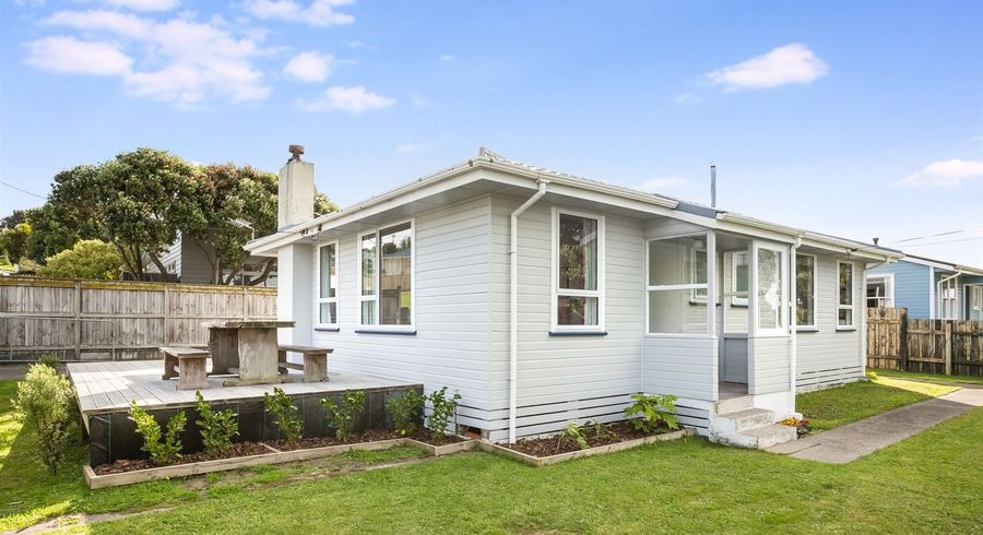  at 78 Te Pene Avenue, Titahi Bay, Porirua