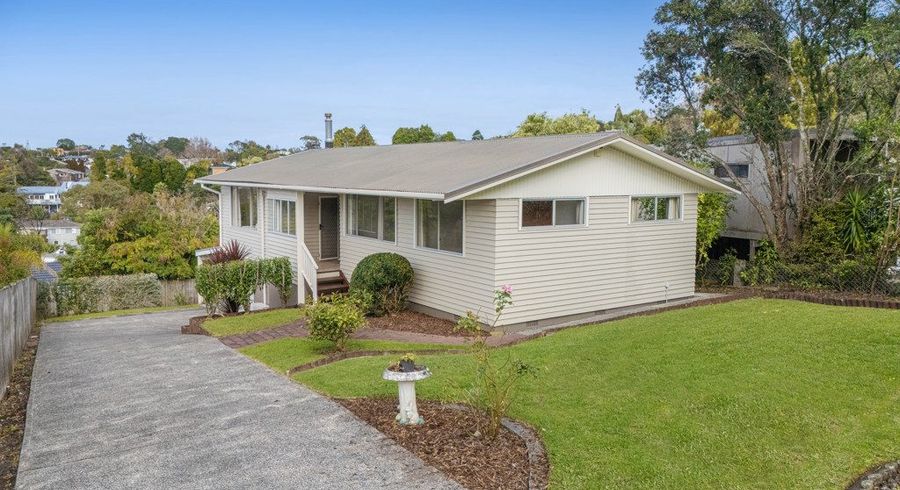  at 12 Finn Place, Totara Vale, North Shore City, Auckland