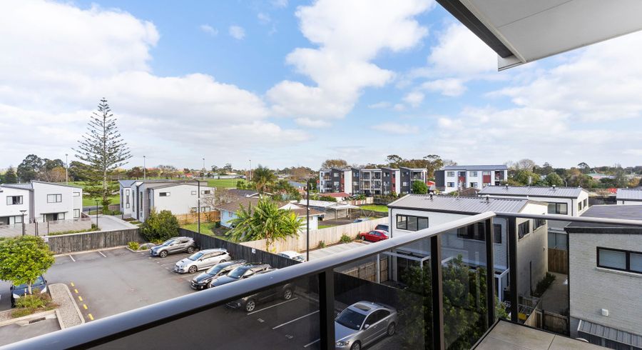  at 204/69D Hall Avenue, Mangere, Manukau City, Auckland