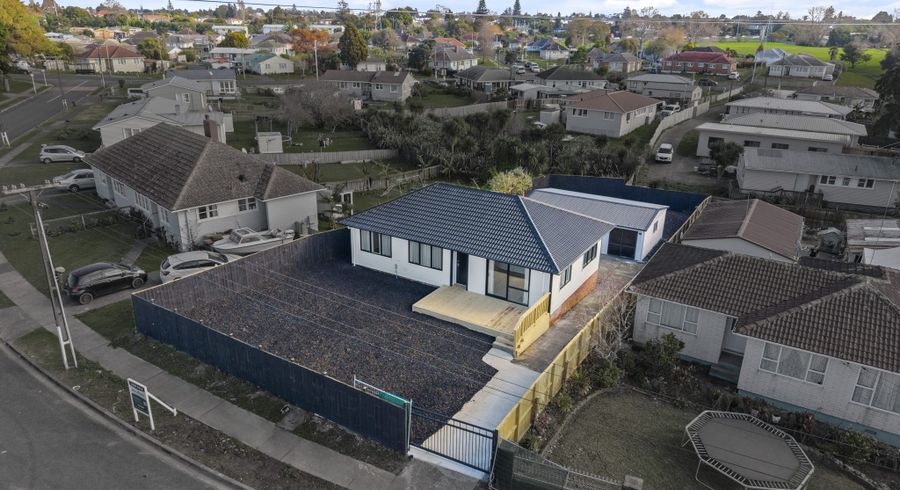  at 8 Guthrey Place, Otara, Manukau City, Auckland