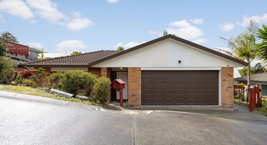  at 10 Shah Place, Glen Eden, Auckland