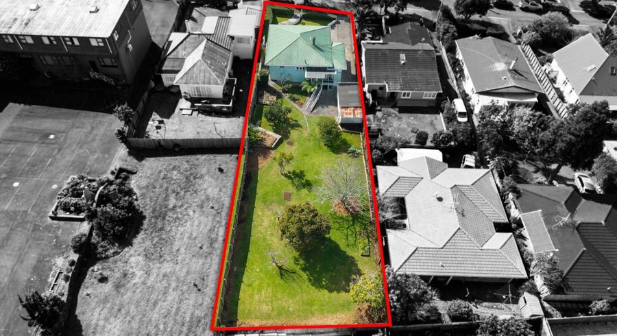  at 10 Newhaven Street, Ellerslie, Auckland