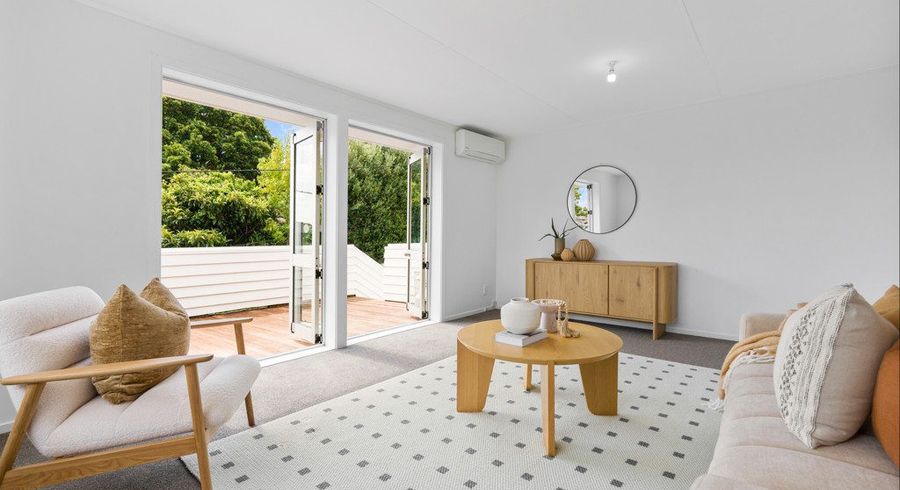  at 1 Phillip Parade, Forrest Hill, North Shore City, Auckland