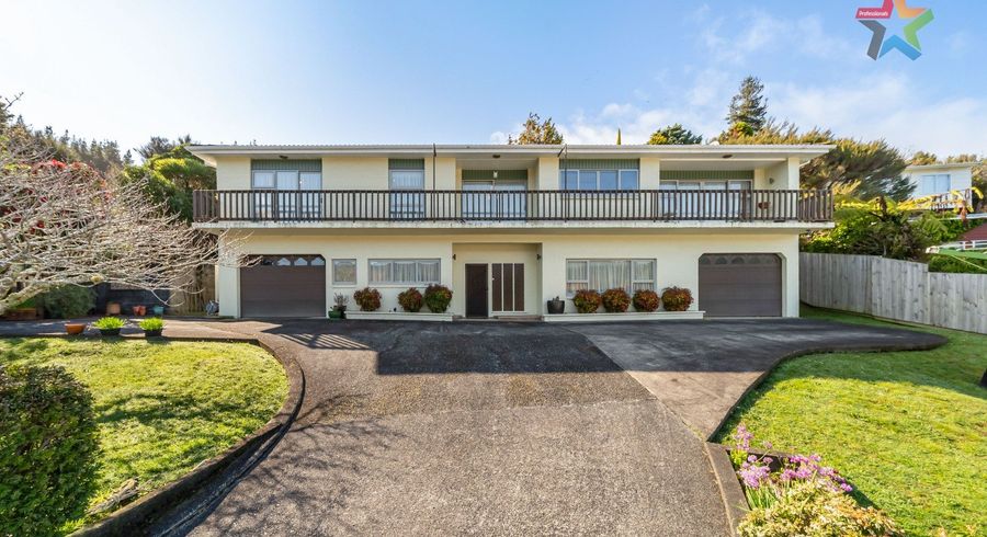 at 18 Mimihau Grove, Wainuiomata, Lower Hutt