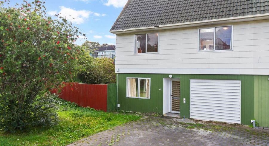  at 43 Kohekohe Street, New Lynn, Auckland