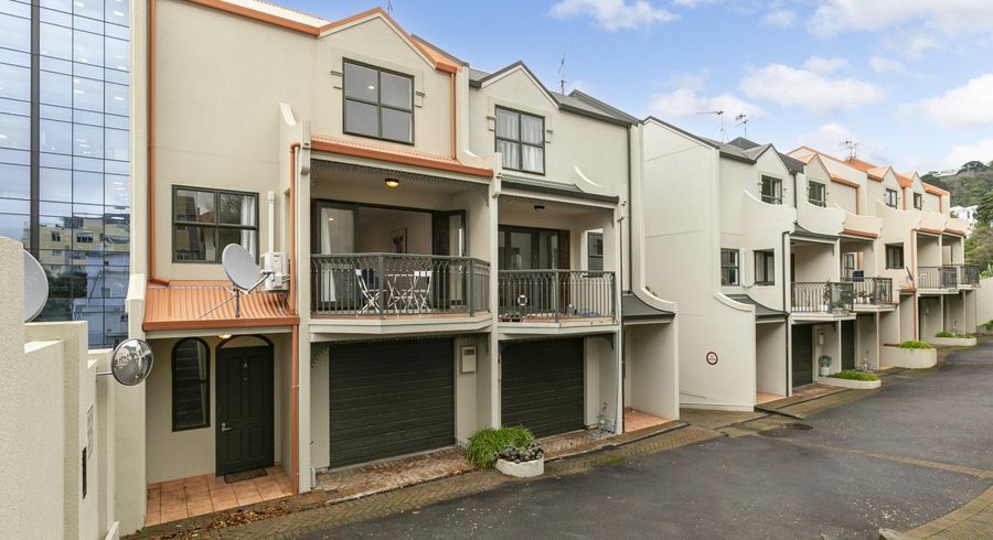  at 83A Hill Street, Thorndon, Wellington