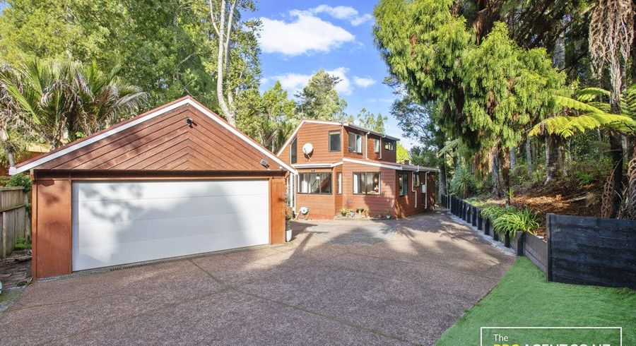  at 84A Woodlands Park Road, Titirangi, Waitakere City, Auckland