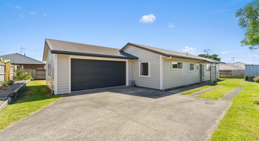  at 18 Ranfurly Terrace, Pyes Pa, Tauranga