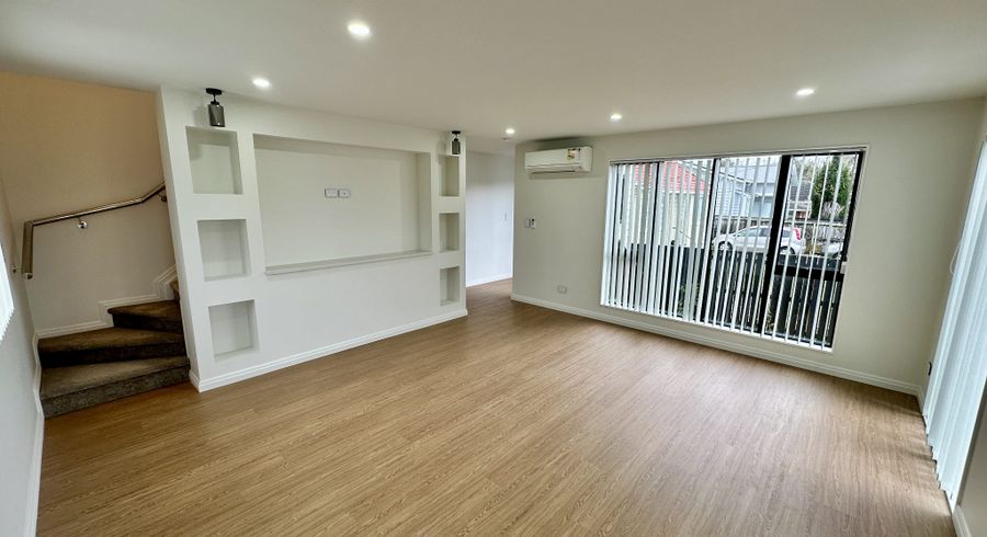  at 9a Parrish Road, Sandringham, Auckland City, Auckland