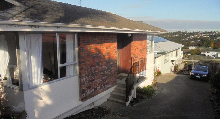  at 1/30 Mayfield Road, Glenfield, North Shore City, Auckland