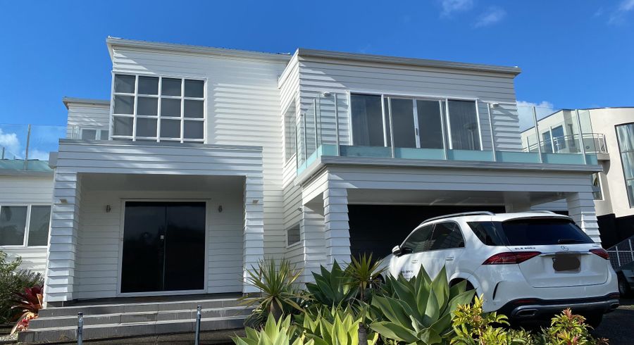  at 17 Quedley Ct, Eastern Beach, Manukau City, Auckland