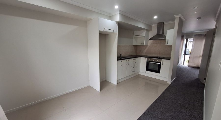  at 10/4 Wallson Crescent, Wiri, Manukau City, Auckland