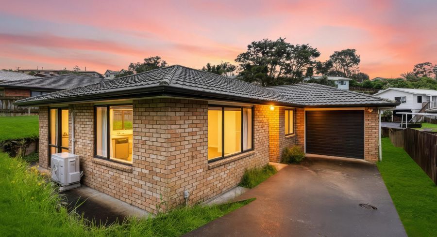  at 14 Dovey Place, Massey, Waitakere City, Auckland