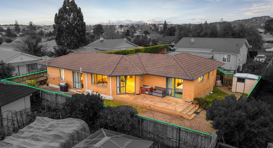  at 5A Rewa Street, New Lynn, Waitakere City, Auckland