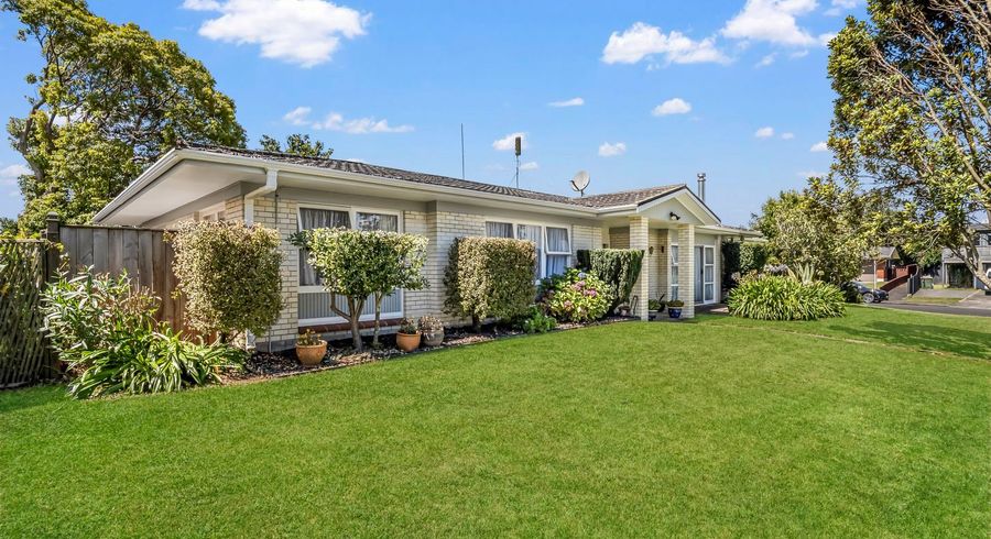  at 22 Magnolia Avenue, Opaheke, Papakura, Auckland