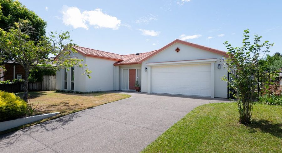  at 30 Huntington Drive, Huntington, Hamilton