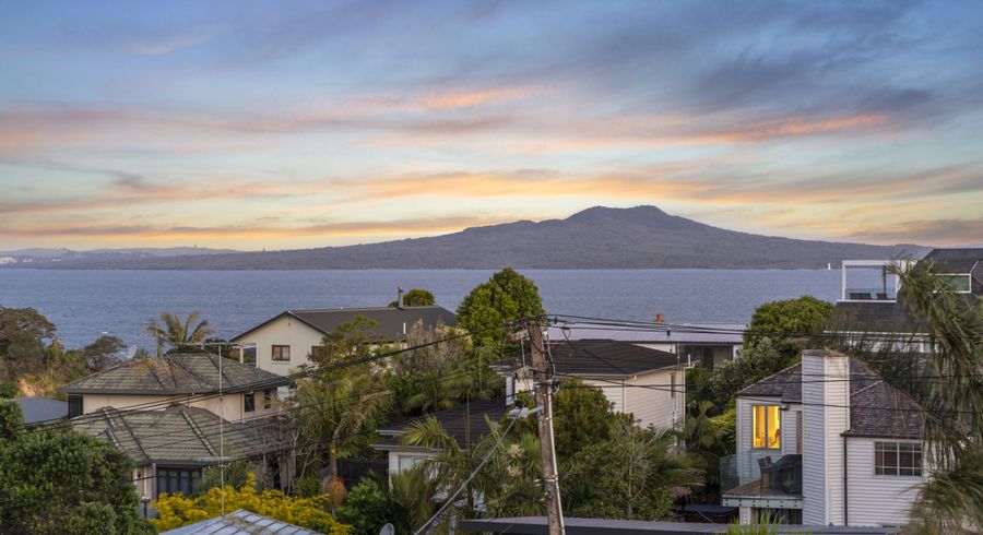  at 16 Eastcliffe Road, Castor Bay, North Shore City, Auckland