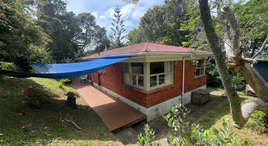  at Howick, Manukau City, Auckland