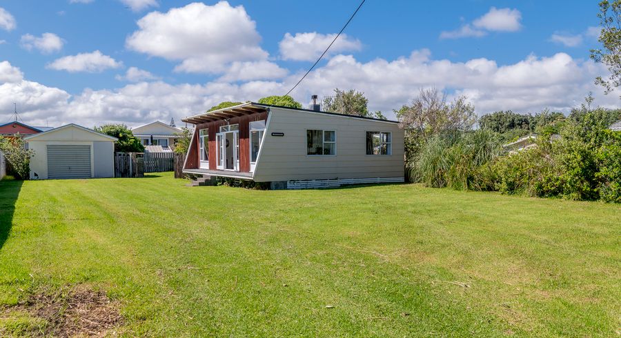  at 36 Rua Avenue, Waitarere Beach, Levin