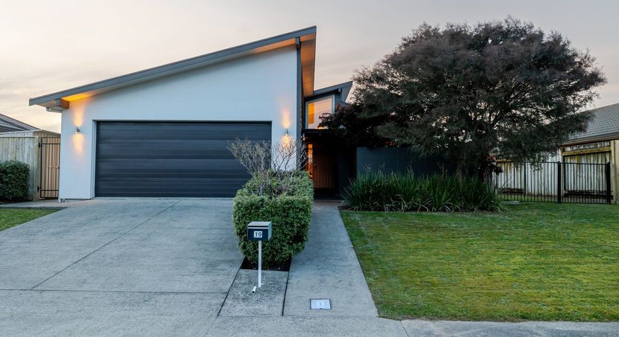  at 19 Meridian Grove, Kelvin Grove, Palmerston North, Manawatu / Whanganui