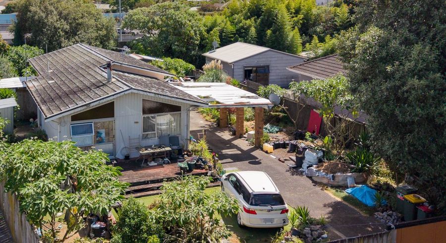  at 34 Challen Close, Conifer Grove, Papakura, Auckland