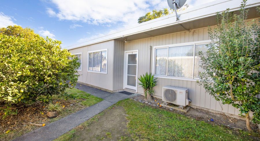  at 3/130 Charles Street, Westshore, Napier