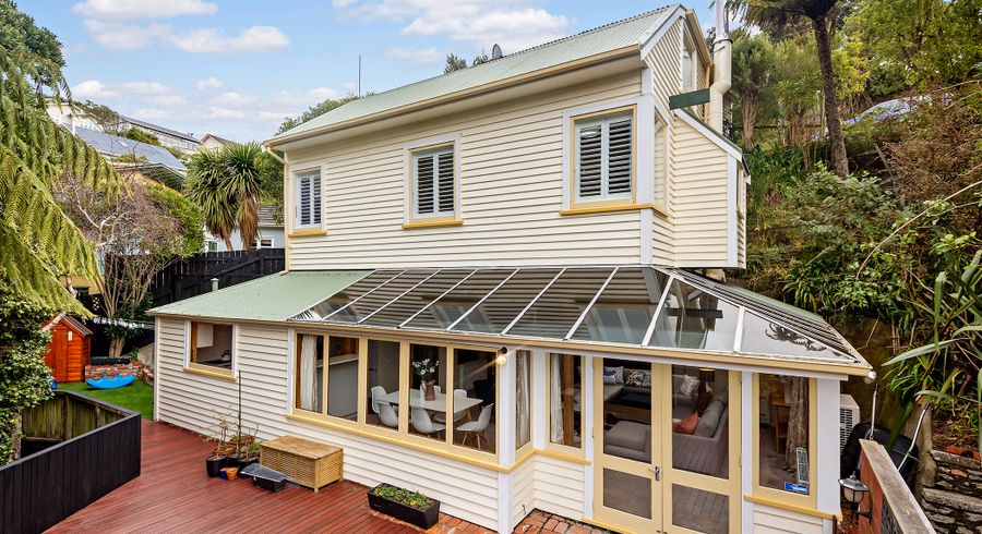 at 84 Oban Street, Wadestown, Wellington