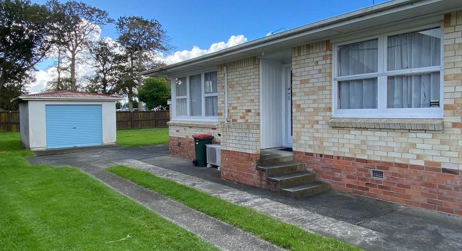  at 2/8 Chapel Street, Papakura, Papakura, Auckland