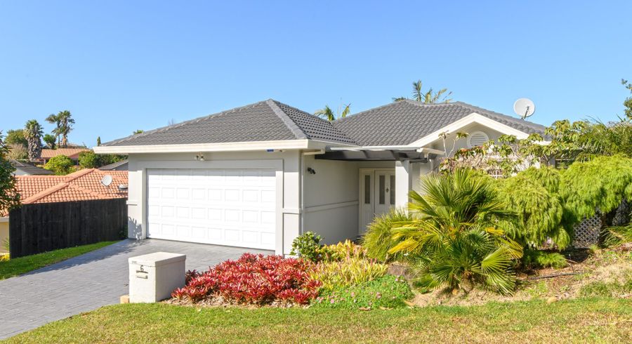  at 6 Godwin Court, Unsworth Heights, Auckland