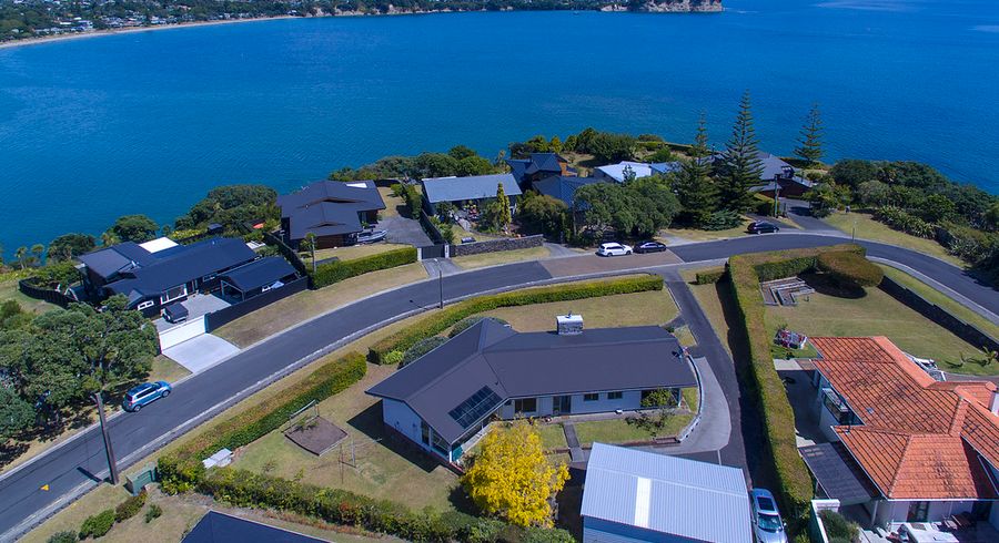  at 13 The Crescent, Tindalls Beach, Whangaparaoa