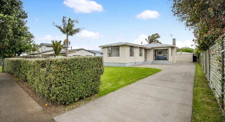  at 19 Matapouri Road, Mangere Bridge, Auckland