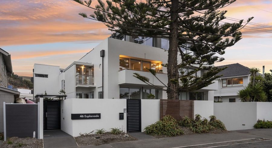  at 3/46 Esplanade, Sumner, Christchurch City, Canterbury
