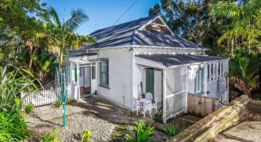  at 178 Hinemoa Street, Birkenhead, North Shore City, Auckland
