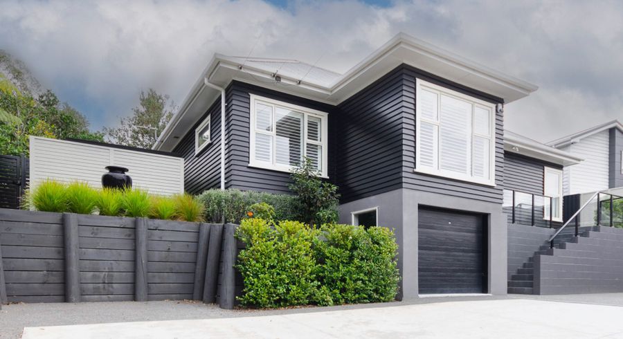  at 27 Ranui Terrace, Tawa, Wellington