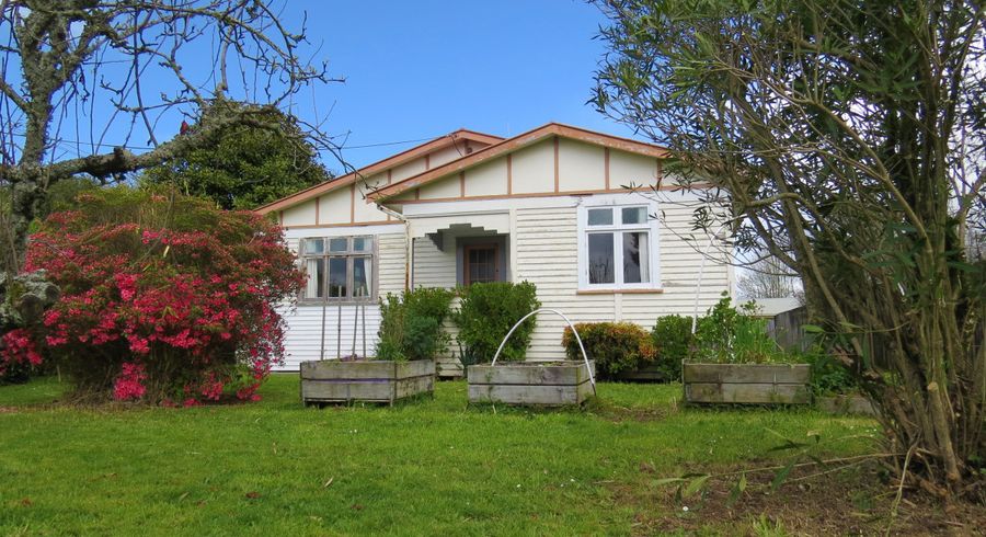  at 14 Lyon Street, Kihikihi, Te Awamutu