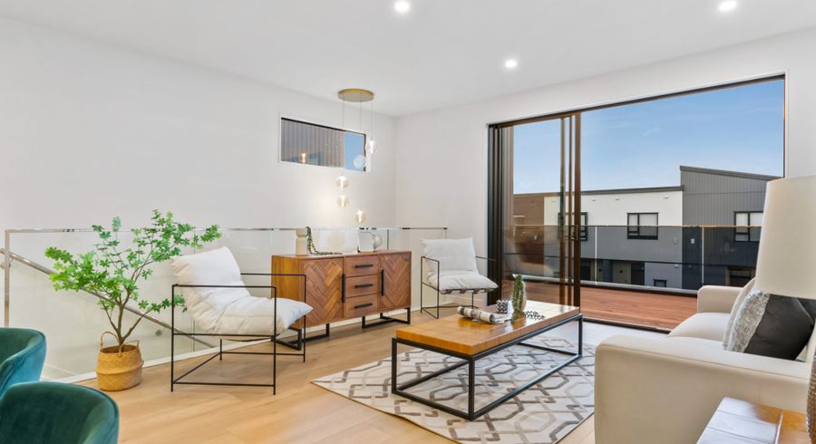  at 43 Puihi Crescent, Westgate, Waitakere City, Auckland