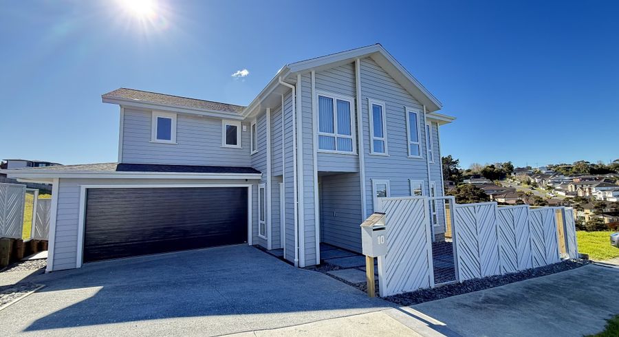  at 10 Richard Hill Close, Fairview Heights, North Shore City, Auckland