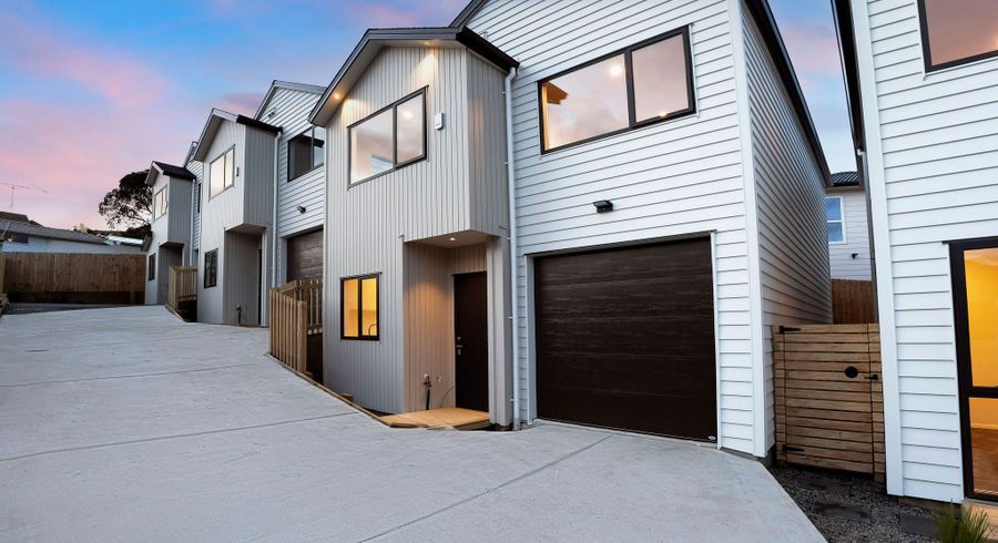  at 5A Topliss Drive, Northcross, North Shore City, Auckland
