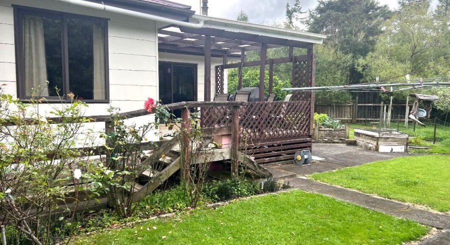  at 15 Whio St, Pongaroa
