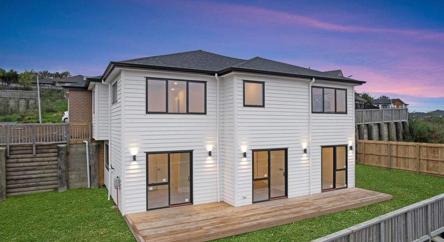  at 11 Mara Way, Sunnyvale, Waitakere City, Auckland