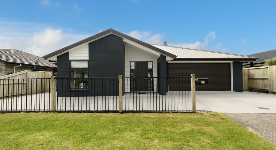  at 45 Awataha Crescent, Pyes Pa, Tauranga