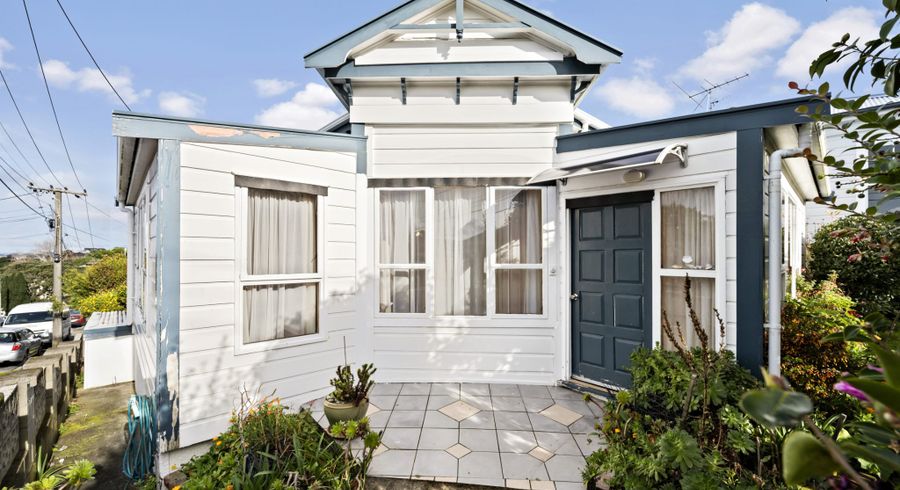  at 27 Henry Street, Kilbirnie, Wellington