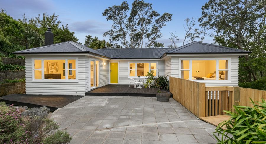  at 3 Dominion Park Street, Johnsonville, Wellington, Wellington