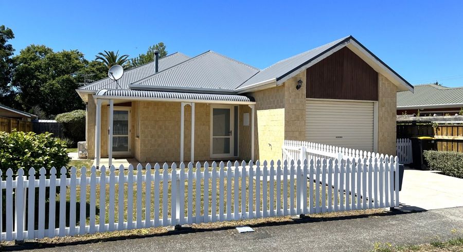  at 6 Timms Place, Kuripuni, Masterton