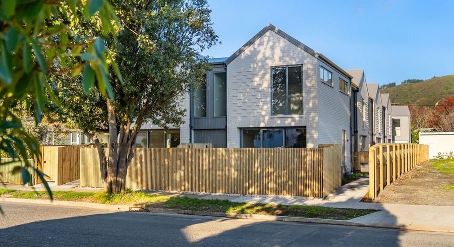  at 1/16 Sladden Street, Naenae, Lower Hutt, Wellington
