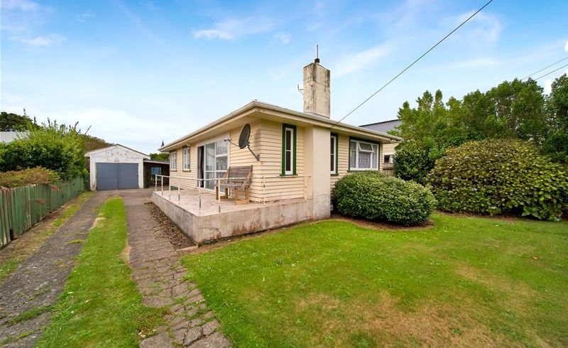  at 16 Grey Street, Normanby, Hawera