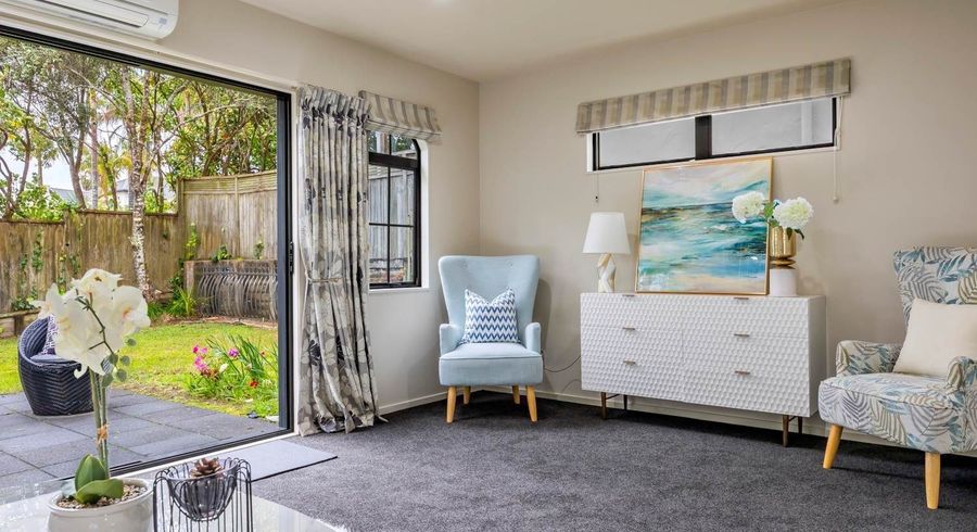  at 10/41 The Avenue, Albany, North Shore City, Auckland