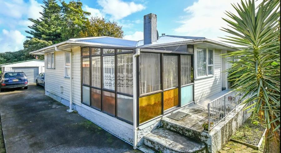  at 35 Ashgrove Road, Mangere, Auckland