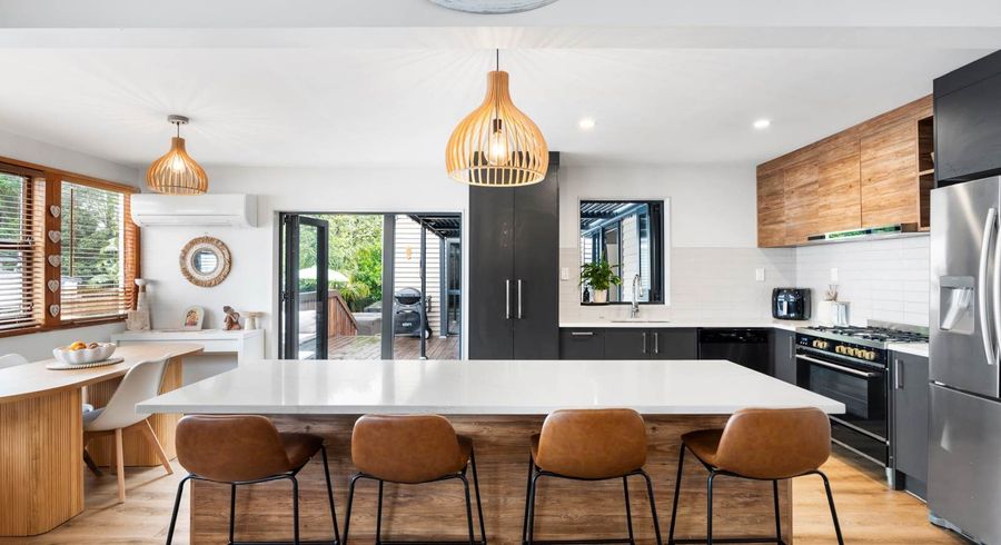  at 3 Rambler Crescent, Beach Haven, North Shore City, Auckland