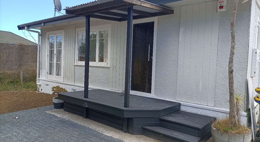  at 70 Hobsonville Road, West Harbour, Waitakere City, Auckland